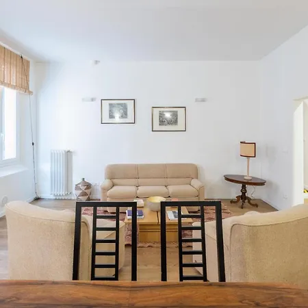 By Short Holidays 1 Appartement