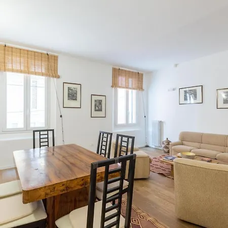 Apartment By Short Holidays 1