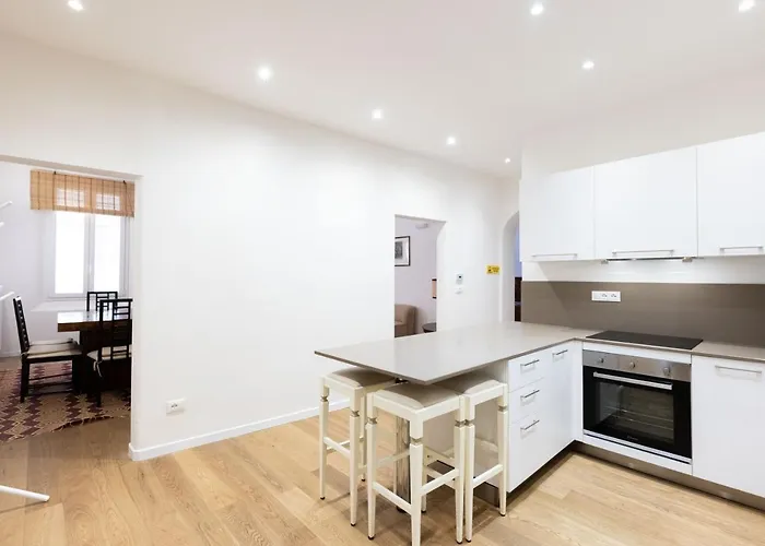 By Short Holidays 1 Apartment